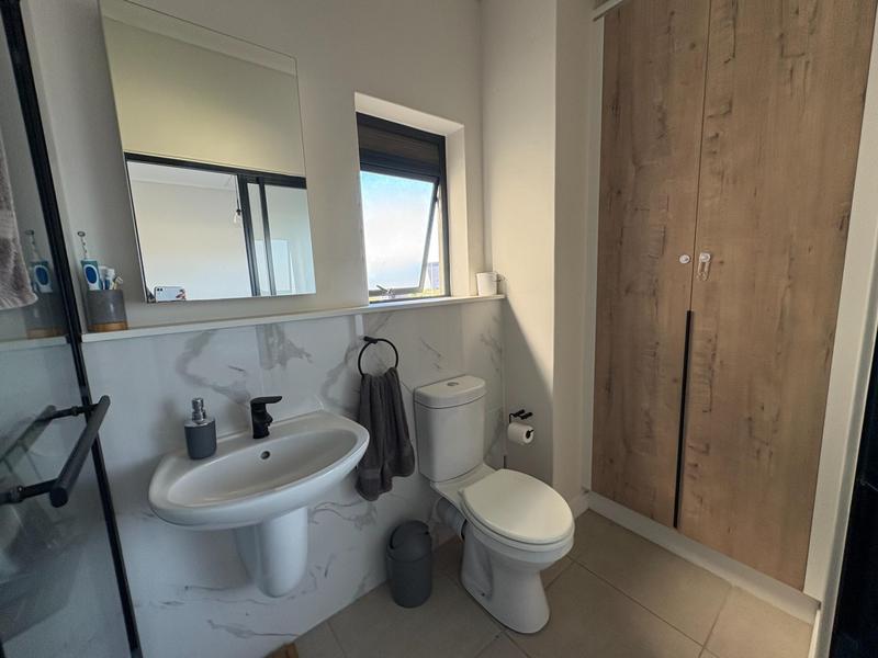 To Let 2 Bedroom Property for Rent in Richwood Western Cape